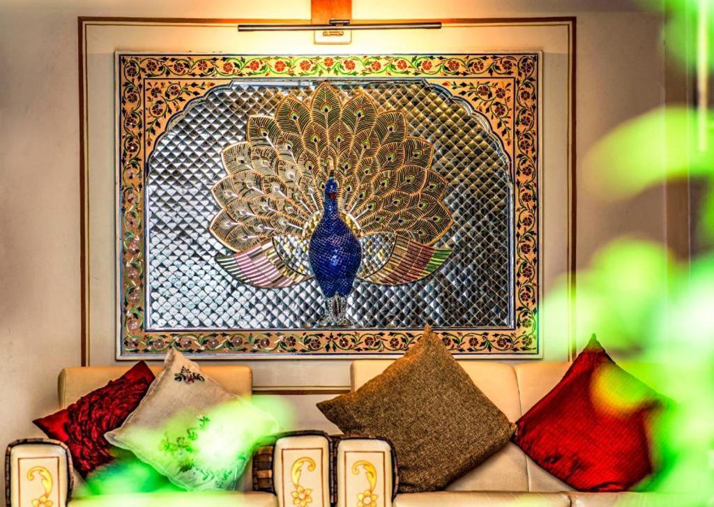 Santosh Villa - The House Of Antiques And Art Udaipur Luaran gambar