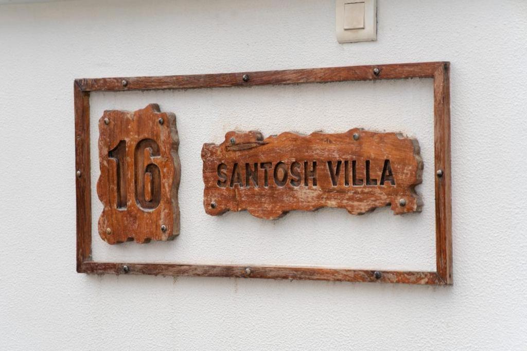 Santosh Villa - The House Of Antiques And Art Udaipur Luaran gambar